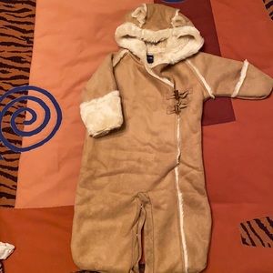 Baby Gap. Baby Sherpa One-Pice. 3-6 month,